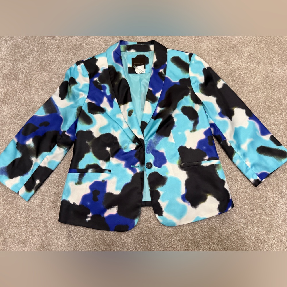 The Limited Blue and Black Abstract Patterned Blazer - size Medium - EUC